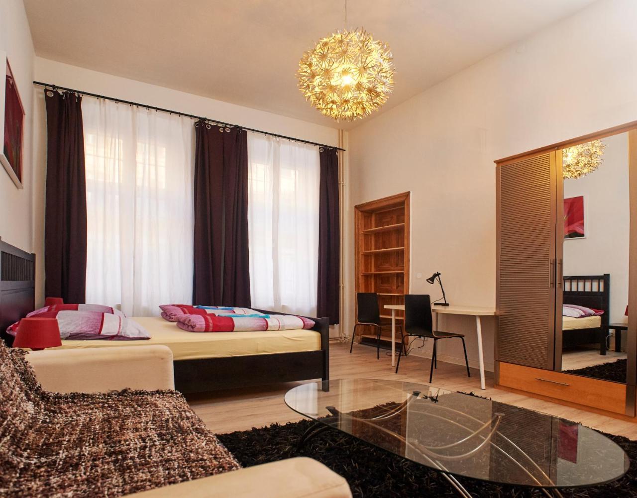 Littlefriedrichrooms @ Propellerwerk Affittacamere 2*